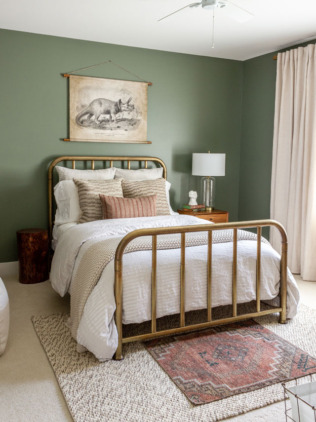 Modern Vintage Boys Bedroom – One Room Challenge – Week 8